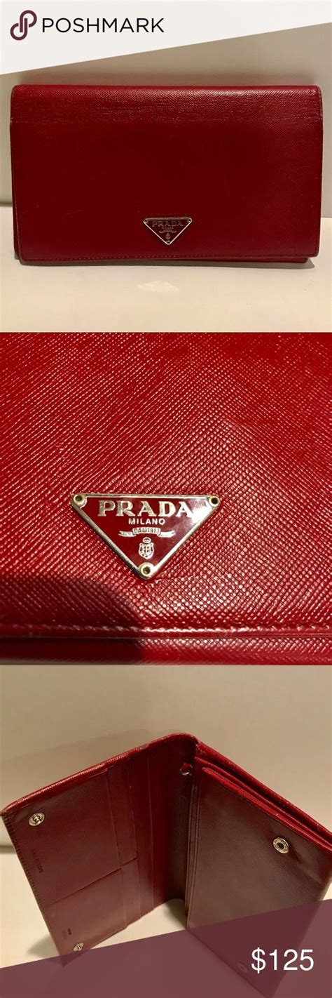 prada long wallet review